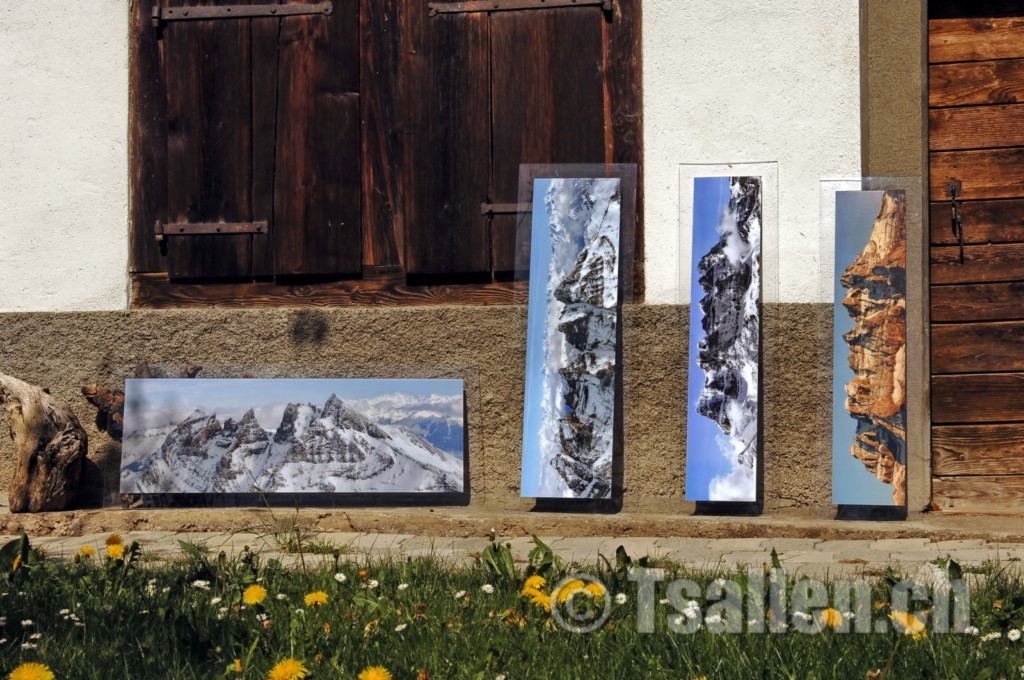 Pour exemple: plus de 50 panoramique des Dents du midi sont disponibles